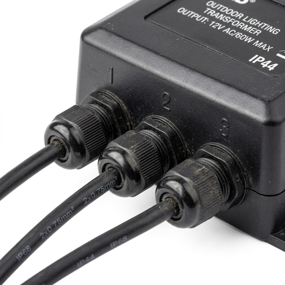 Oase Transformator 30 VA met 3 uitgangen - Voeding voor vijververlichting 12V - afbeelding 2