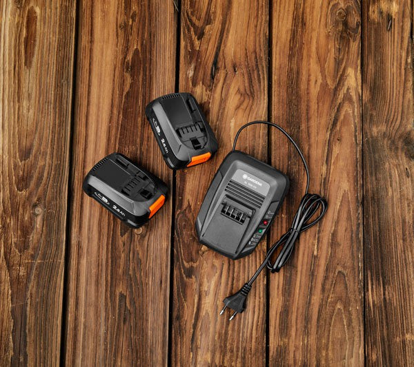Gardena startset P4A 18V - snellader + 2x 2,5 Ah accu