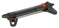 Side view of a Gardena oscillating sprinkler with adjustable settings., miniatuur 1