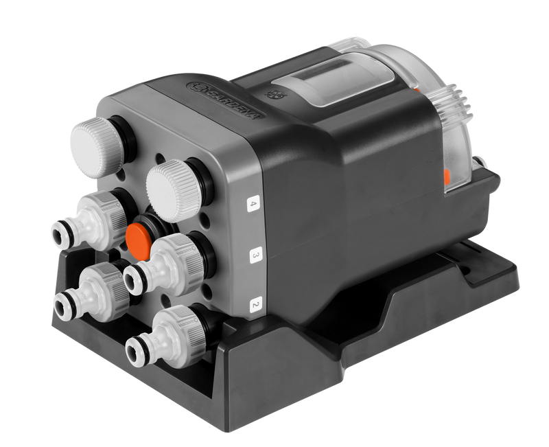 Front view of a Gardena irrigation control unit with multiple hose connectors., afbeelding 3 Onderhoudsproduct