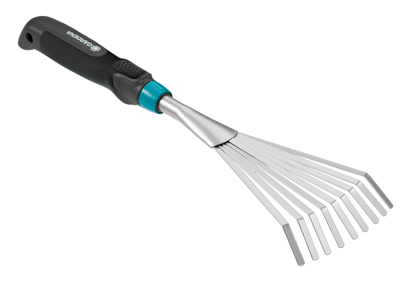 Side view of a Gardena hand rake with a comfortable grip handle., Tuingereedschap bij Vijvercentrum