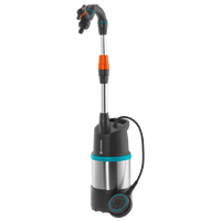 Front view of a Gardena water pump with hose attachment., miniatuur 1