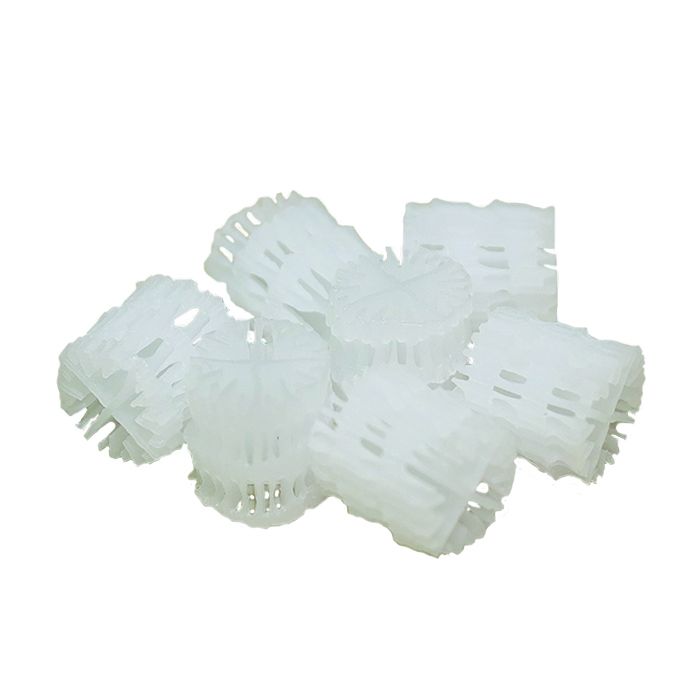 Red Label Hel-X Biocarrier 13 mm filtermedium, representatief materiaalbeeld